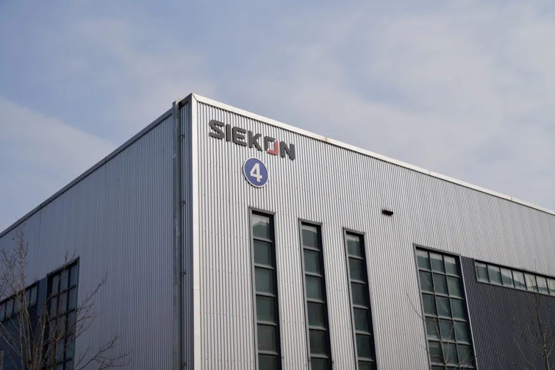 1739870086323236.jpg 640 (6).jpg